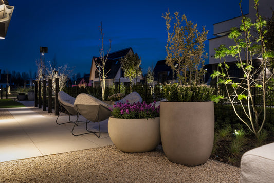 Hvordan Style Uteplassen med Potter – Skap Soner og Helhet