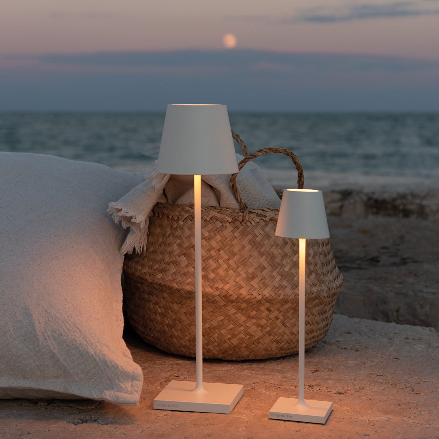 Poldina Micro LED Bordlampe Hvit