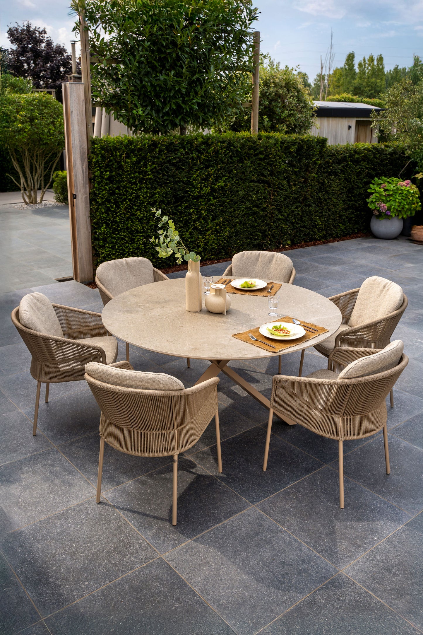 Florence Spisegruppe Latte 160cm