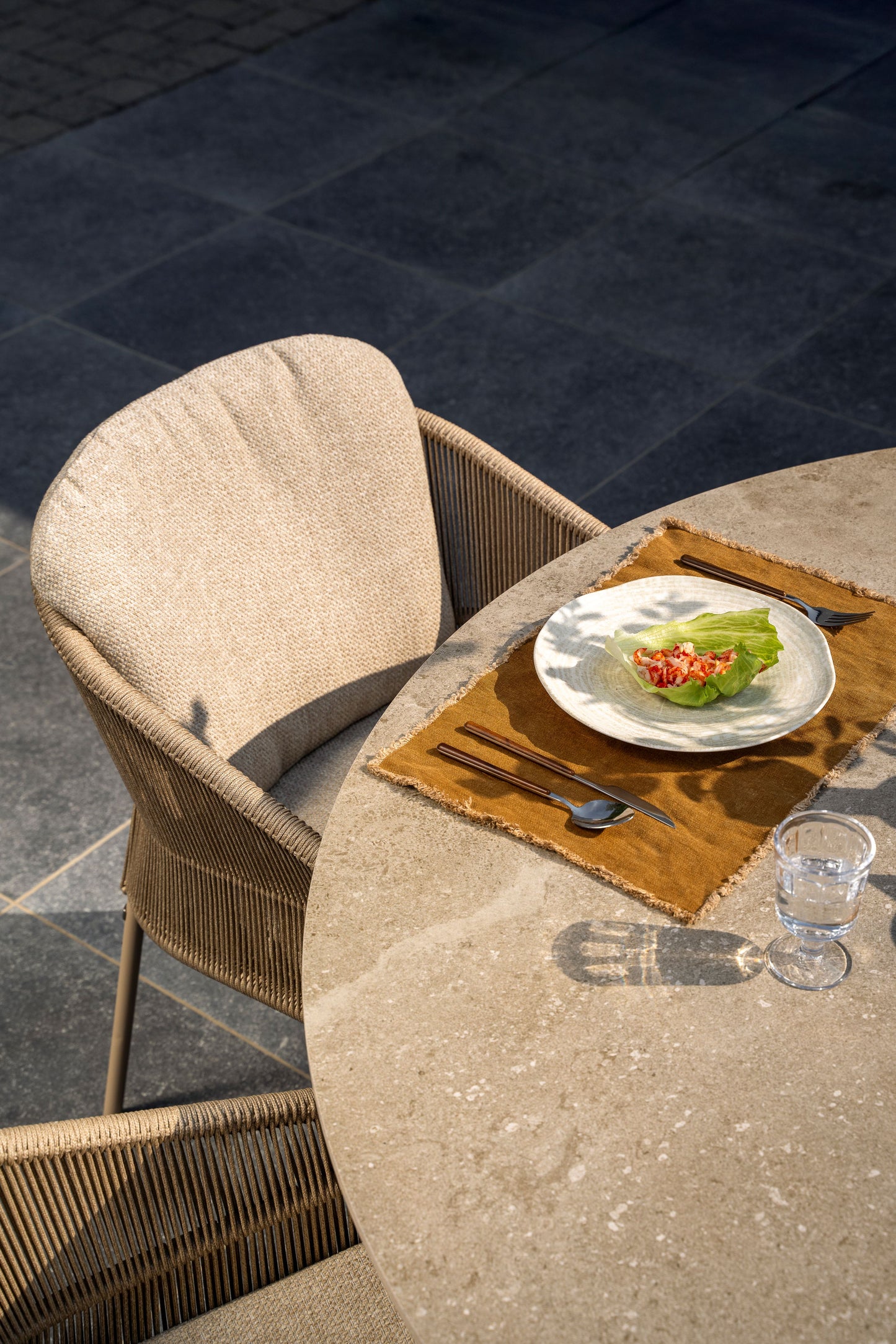 Prado Spisebord Latte 130 cm
