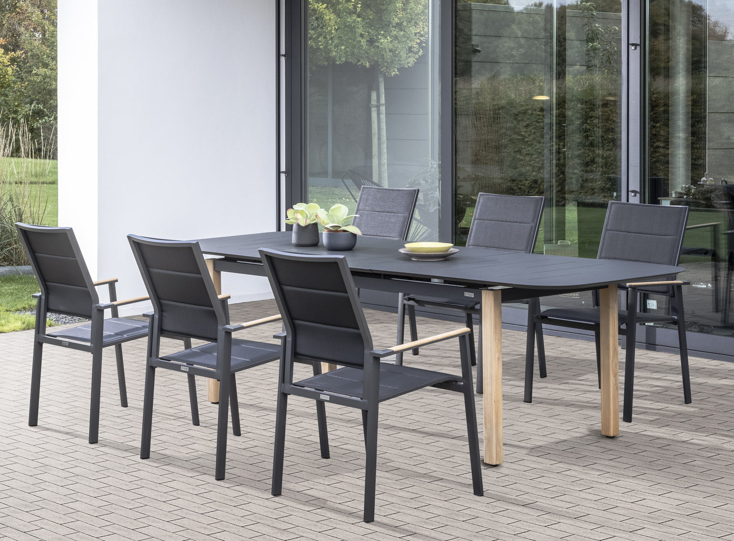 Calais Spisebord Uttrekkbar Utstillingsmodell - Drømmemøbler